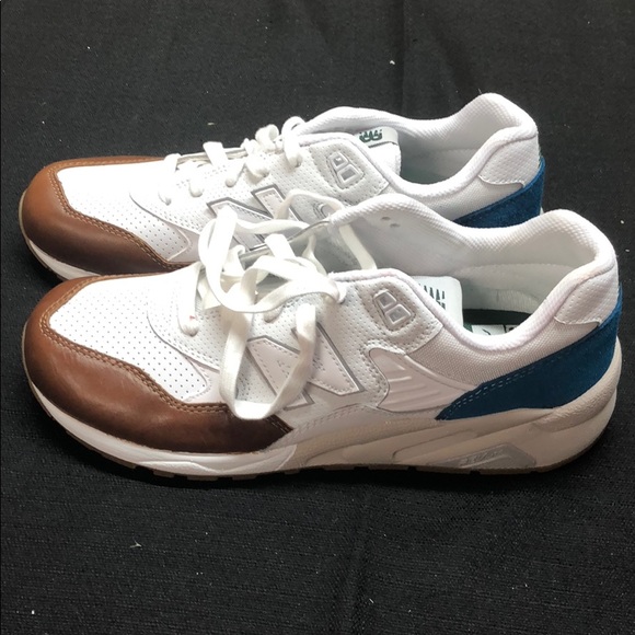 mens new balance shoes size 8